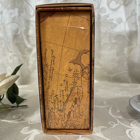 Dowdle Costco Wholesale Puzzle | 500 Pieces | Intermediate | 3+ | Family Game - Picture 6 of 11